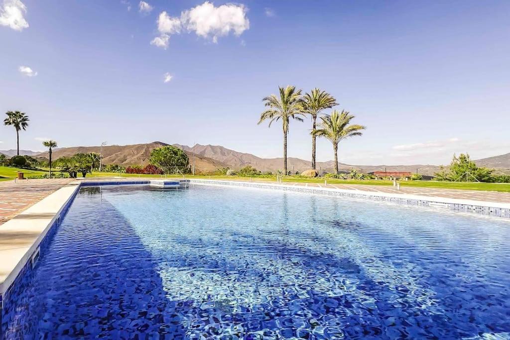 111-penthouse Apartment, Views, Pool, La Cala Golf Málaga